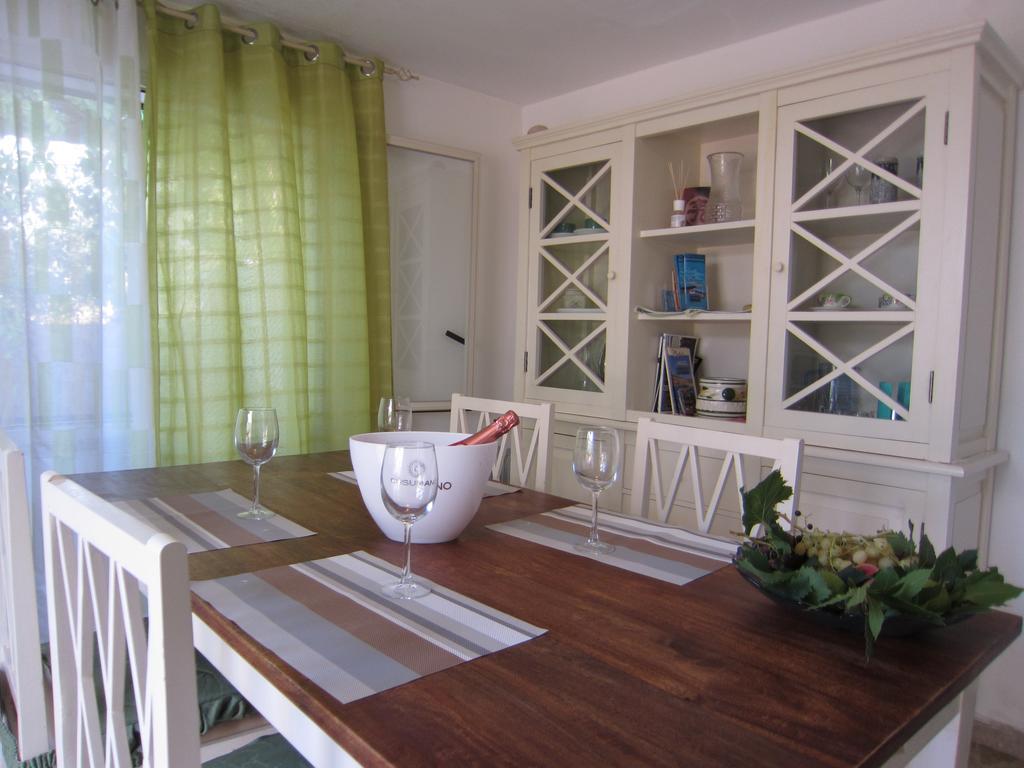 Casa Bianca Rais Gerbi Apartment Finale Екстериор снимка